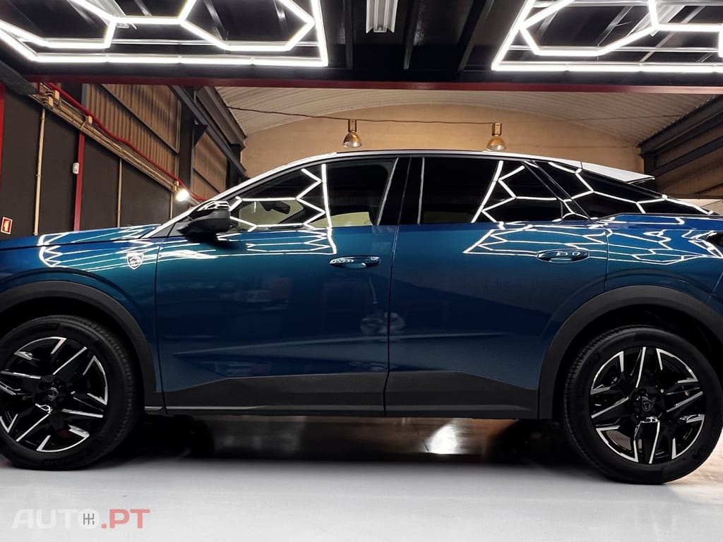 Peugeot 3008 Hybrid 145 e-DSC6 GT
