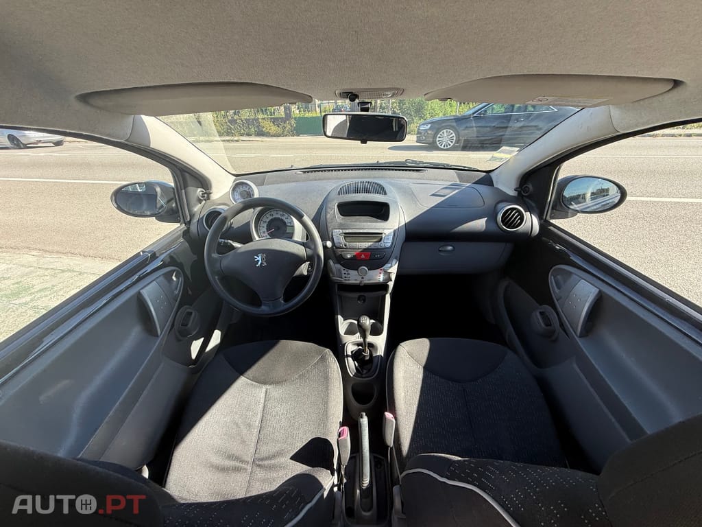 Peugeot 107 1.0 Black&Silver