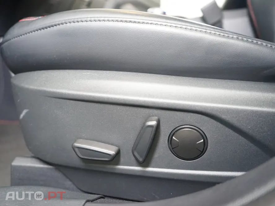 Ford Mustang Mach-E Extended Premium AWD 98 kWh