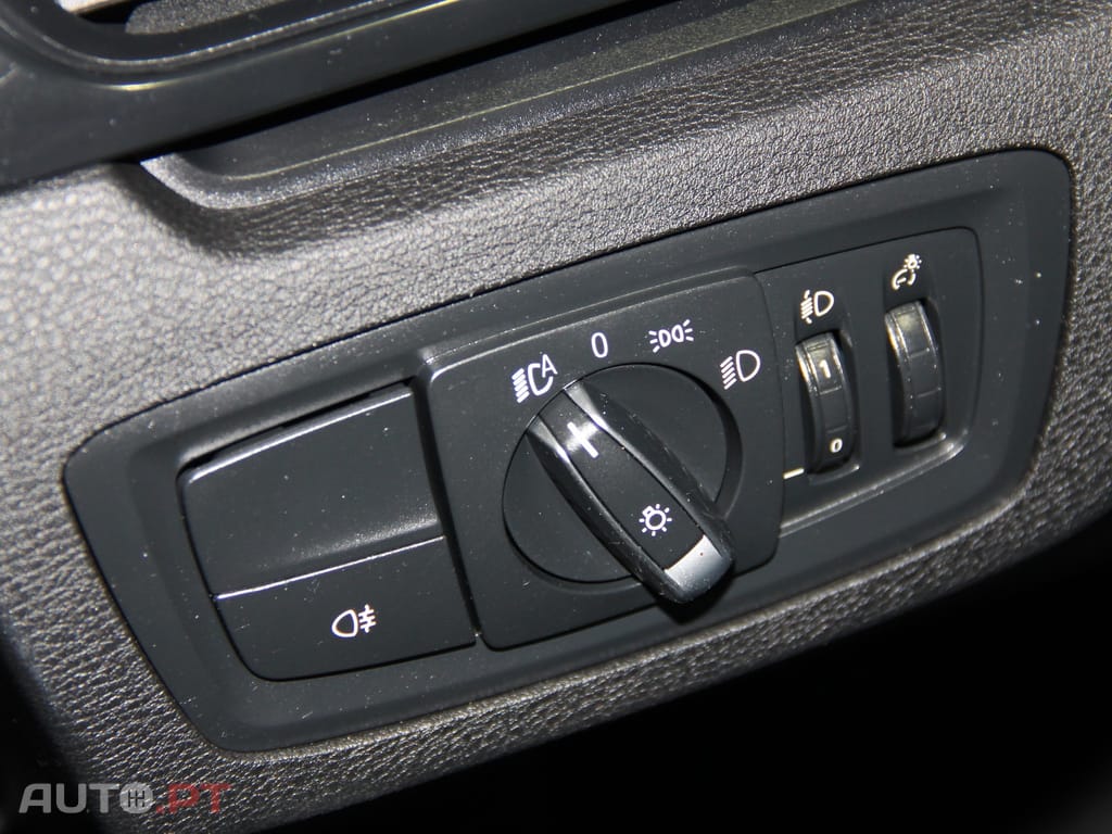 BMW X1 18 i sDrive