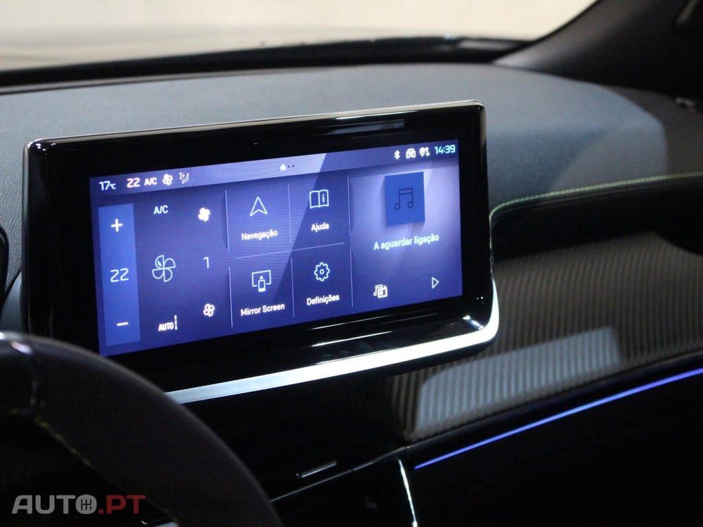 Peugeot E-2008 50 kWh GT