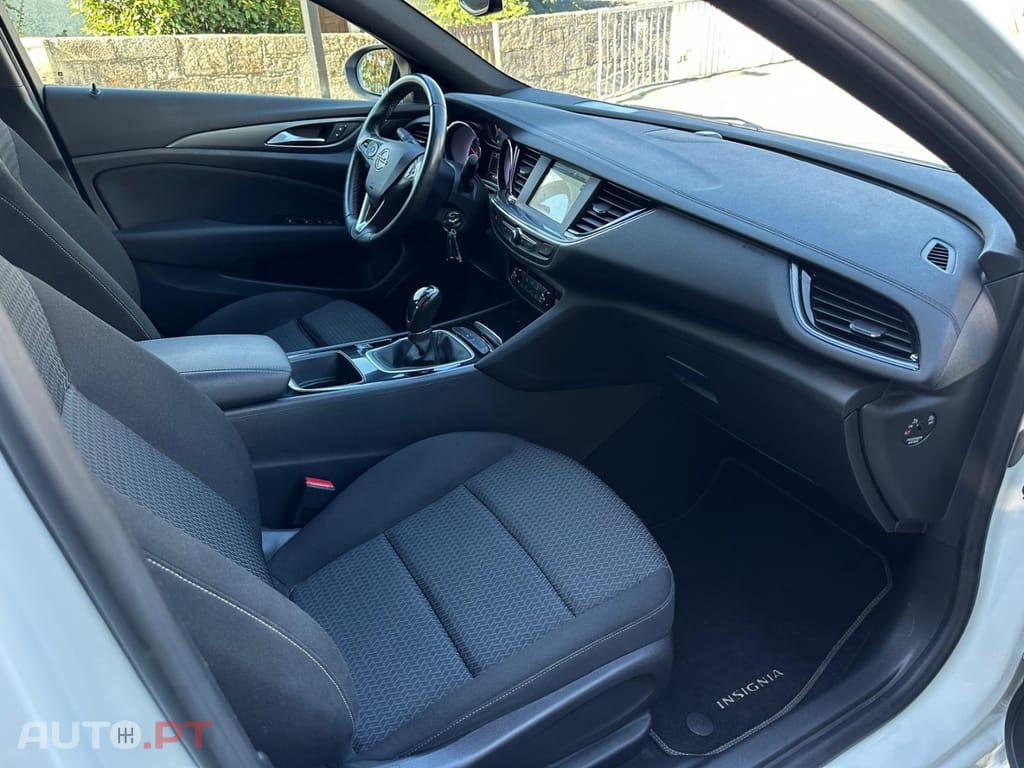 Opel Insignia 1.5 D Business Edition