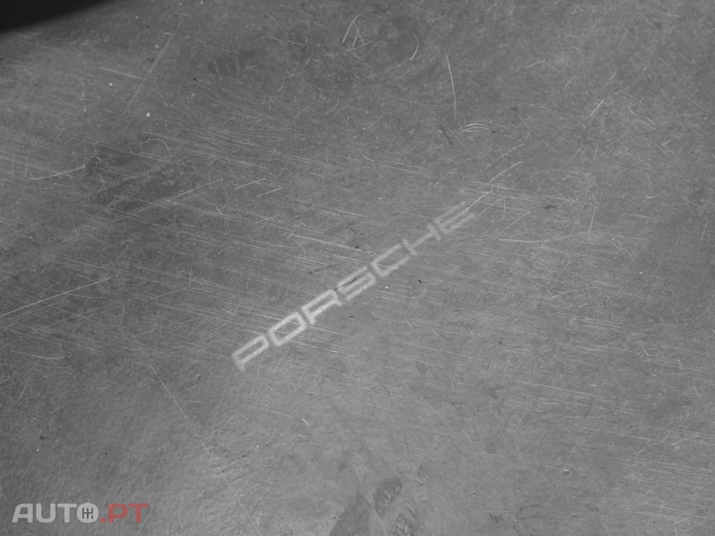 Porsche 992 Carrera 4 GTS PDK