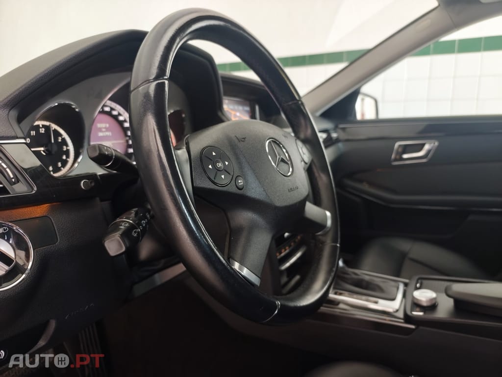 Mercedes-Benz E 250 CDi Avantgarde BlueEfficiency Auto.