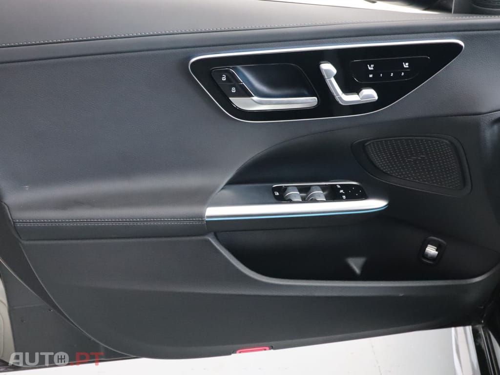 Mercedes-Benz C 300 e T 9G-TRONIC AMG Line