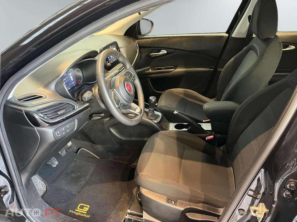 Fiat Tipo 1.3 MTJ LOUNGE 