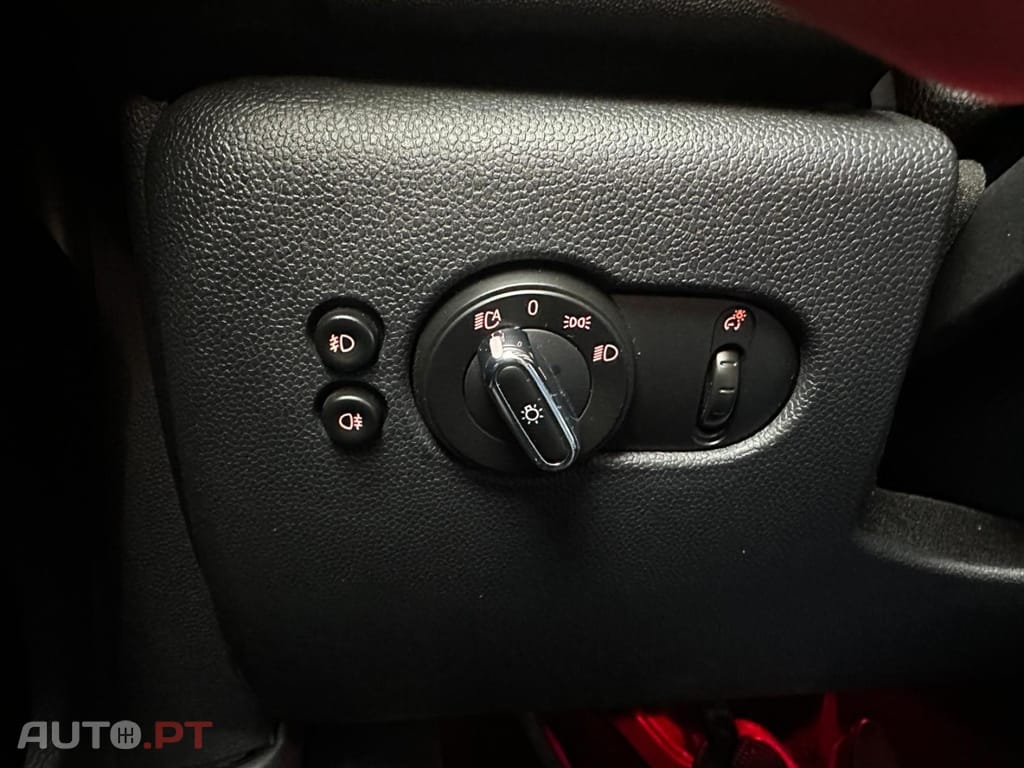 MINI Cooper Cooper D