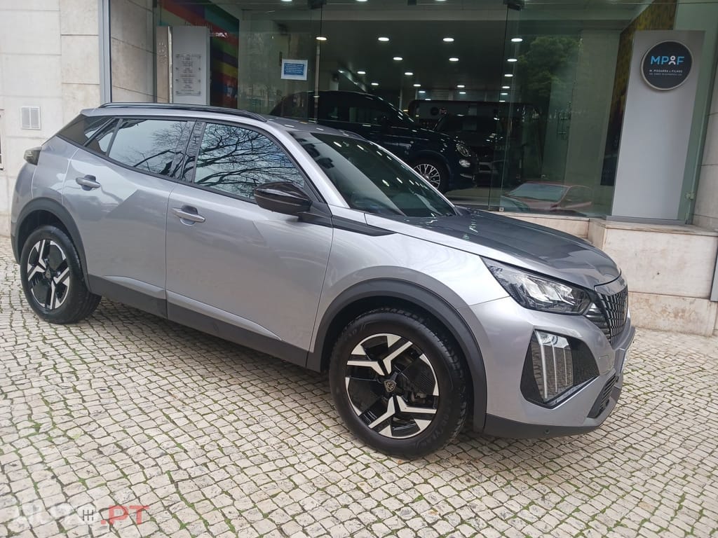 Peugeot 2008 1.2 PureTech Allure EAT8