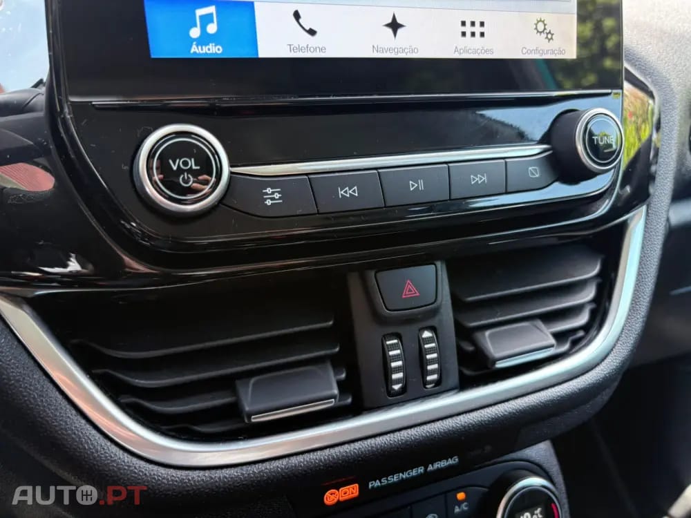 Ford Fiesta 1.0 T EcoBoost Titanium