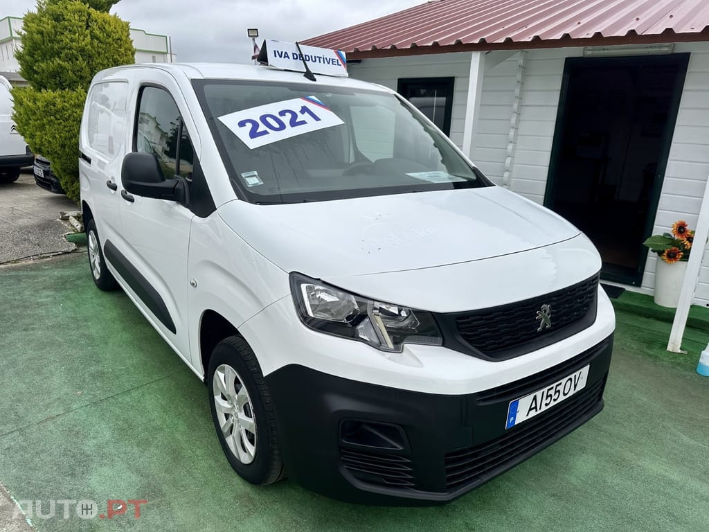 Peugeot Partner 1.5 BlueHDi Premium Standard Plus