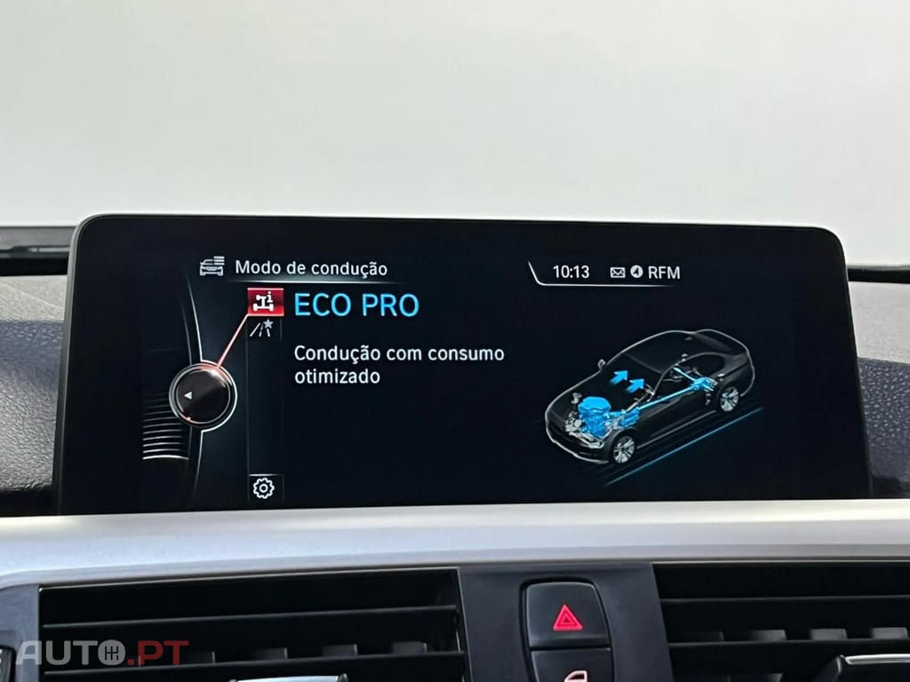 BMW 330 e iPerformance Advantage