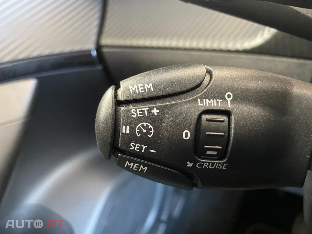 Peugeot 2008 1.2 PureTech Allure Pack EAT8