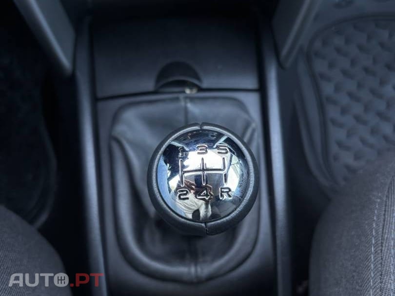Peugeot 207 1.6 HDI 109cv