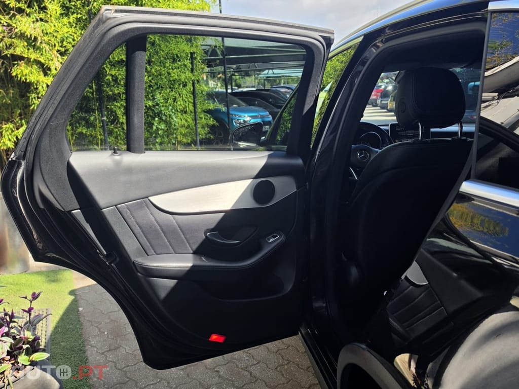 Mercedes-Benz GLC 220 d 4Matic 9G-TRONIC