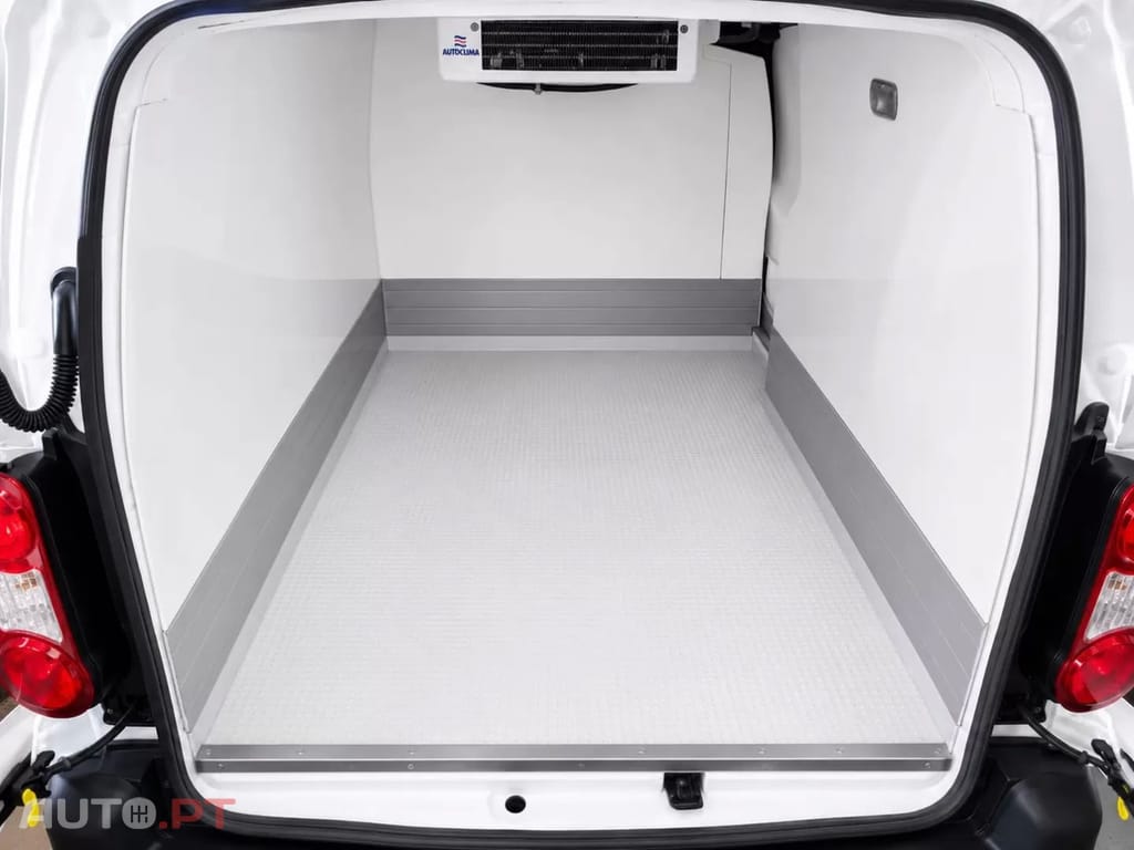 Citroen Berlingo Berlingo 1.6 HDI L2 3L FRIO + ISOTERMICA