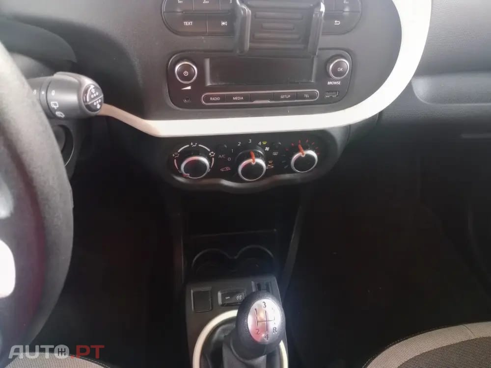 Renault Twingo SCe 70 S&S LIMITED 2018