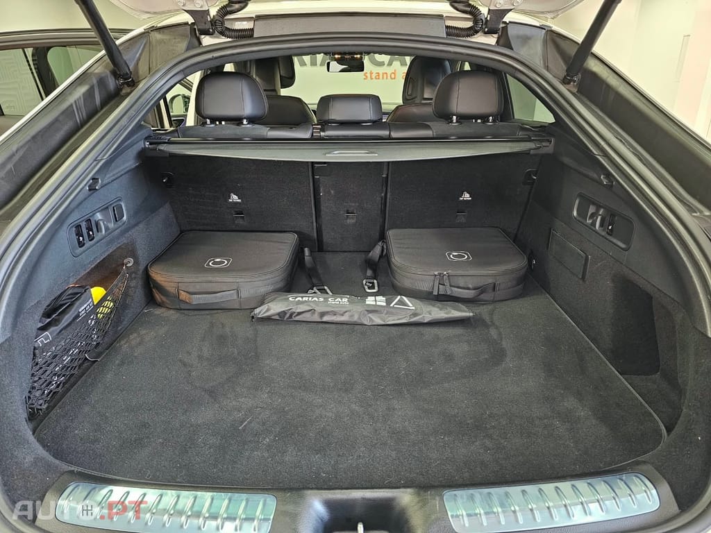 Mercedes-Benz GLC 300 de 4MATIC AMG Line