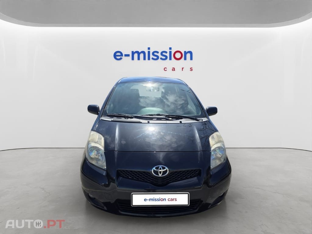 Toyota Yaris 1.4 D-4D — fotografia 2