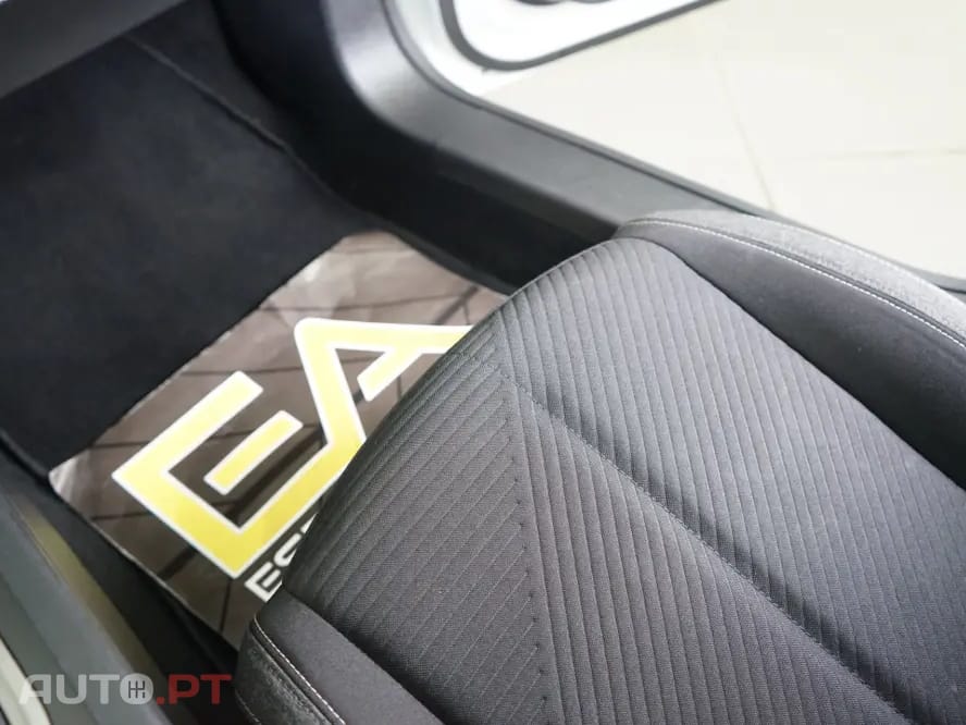 Peugeot 308 1.5 BlueHDi Allure Pack