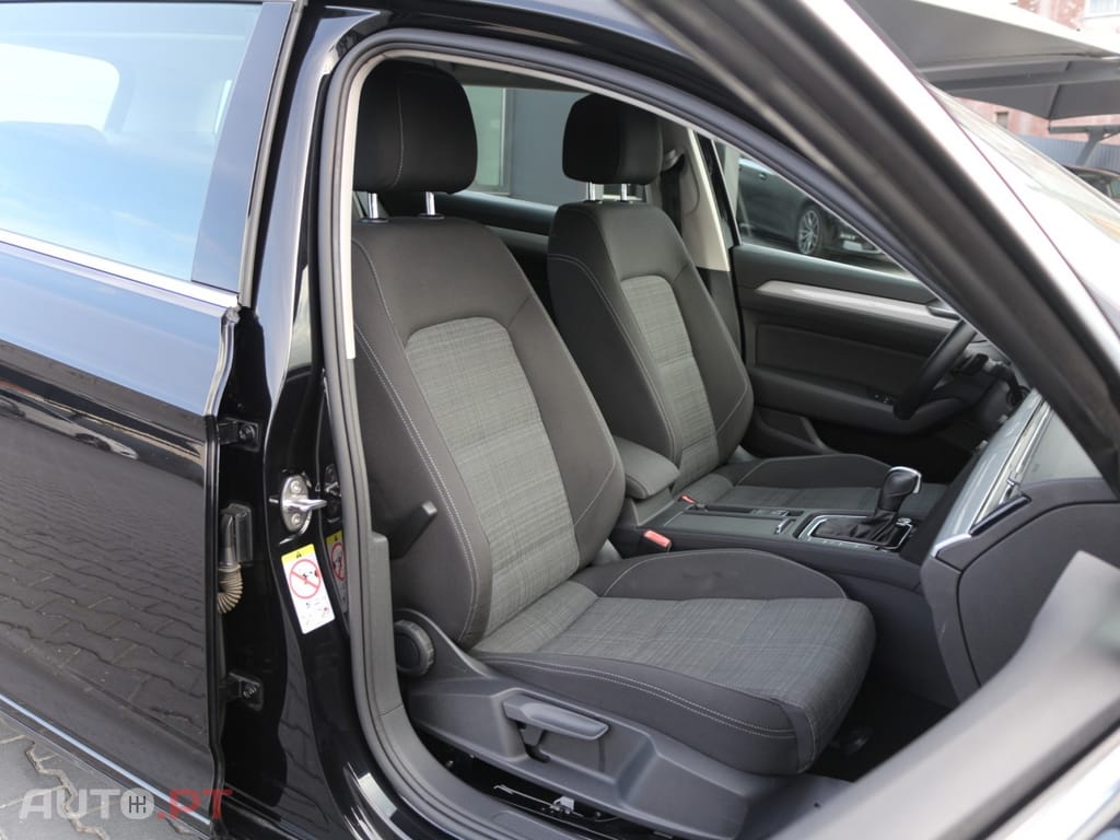 Volkswagen Passat Variant 2.0 TDi Business DSG