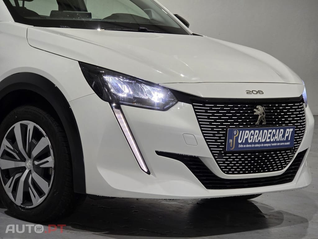 Peugeot E-208 50 kWh Active