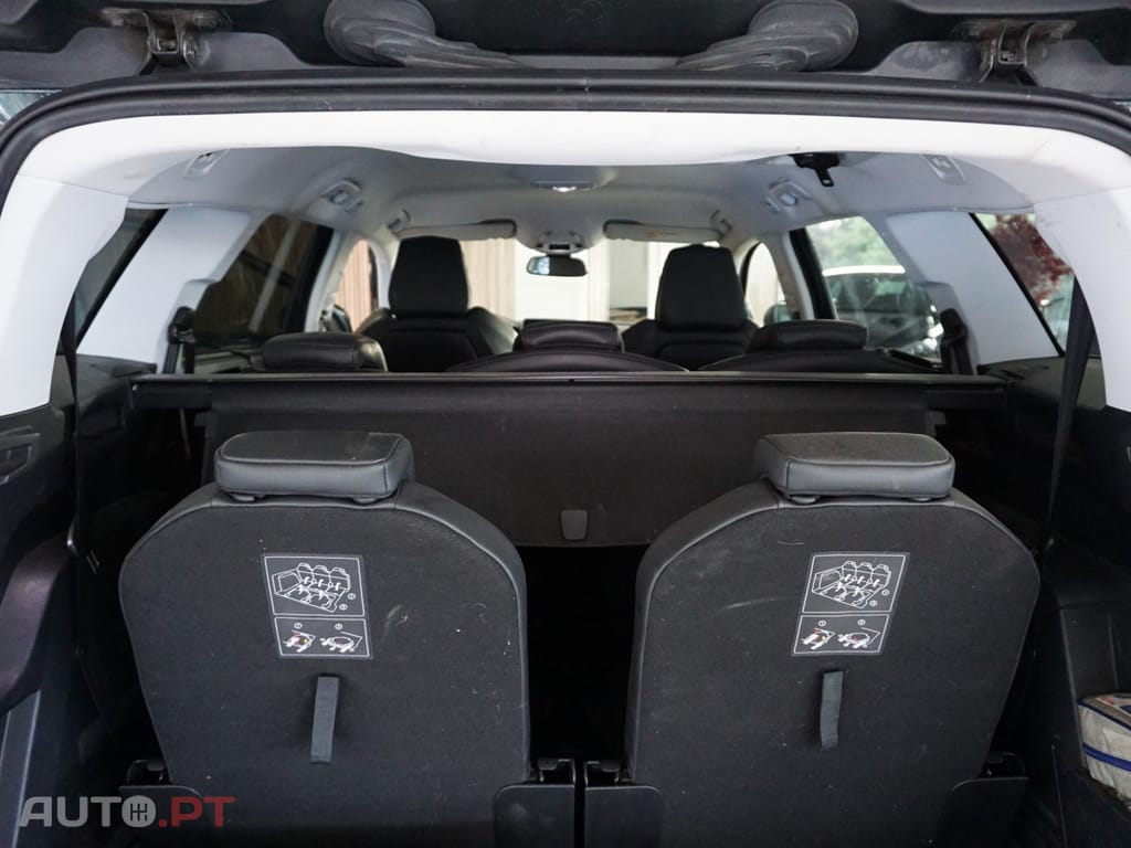 Peugeot 5008 1.2 PureTech Allure Grip Control