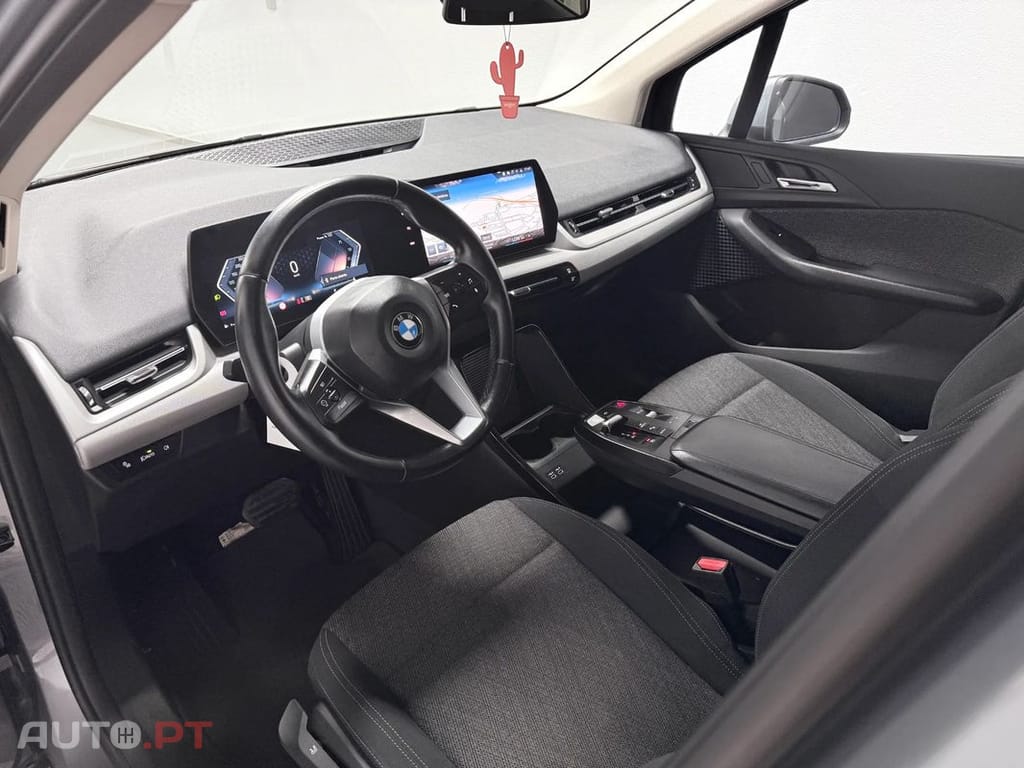 BMW 218 d Auto