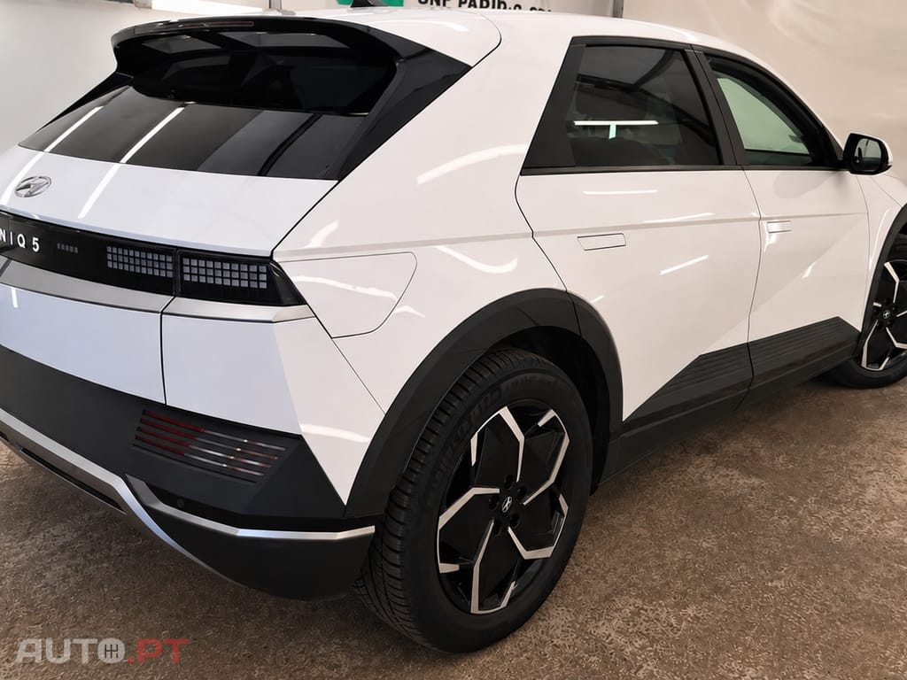 Hyundai Ioniq 5 77 kWh Vanguard