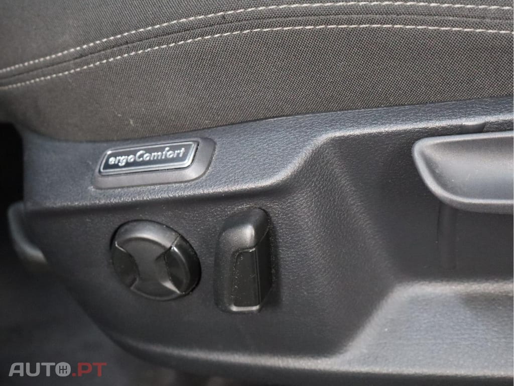 Volkswagen Passat 2.0 TDI 150cv CONFORTLINE DSG VARIANT