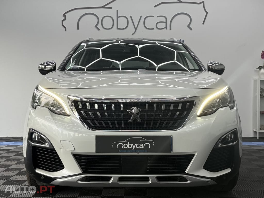 Peugeot 3008 1.2 PureTech Allure Grip Control EAT6