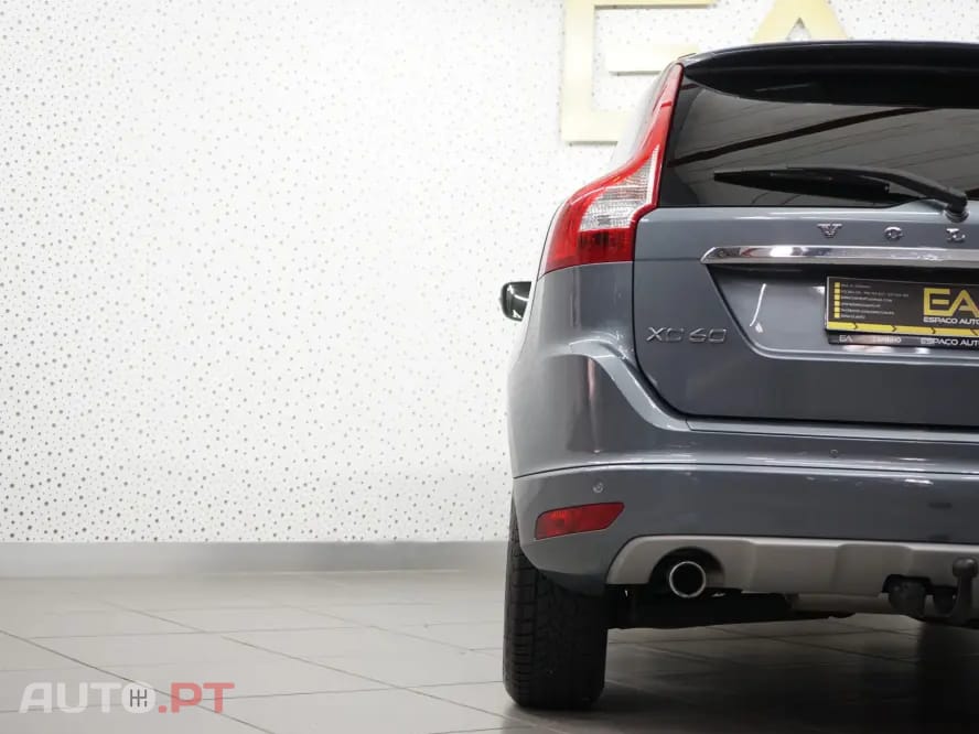 Volvo XC60 2.0 D3 Momentum Geartronic