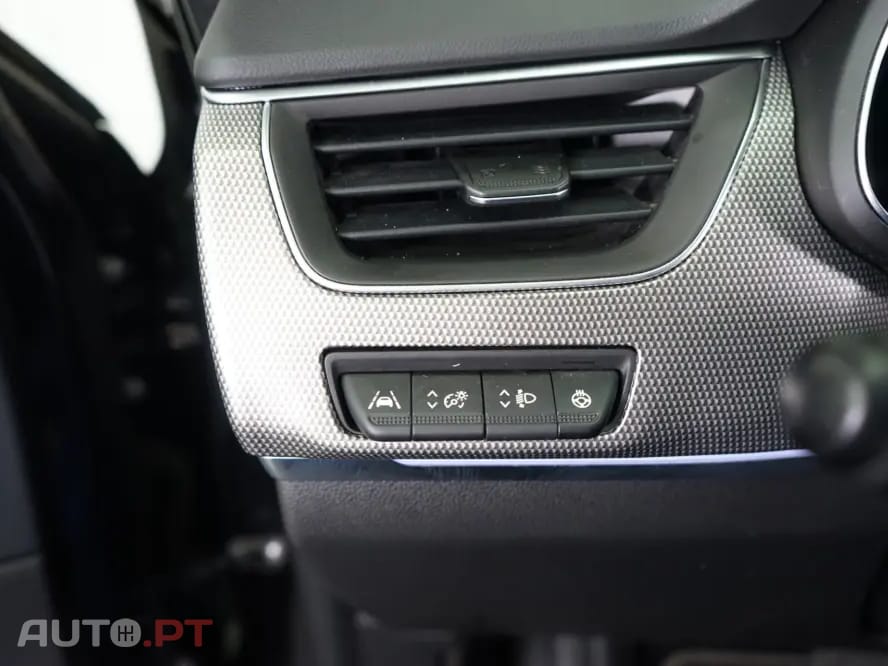 Renault Arkana 1.6 E-Tech Full Hybrid Evolution