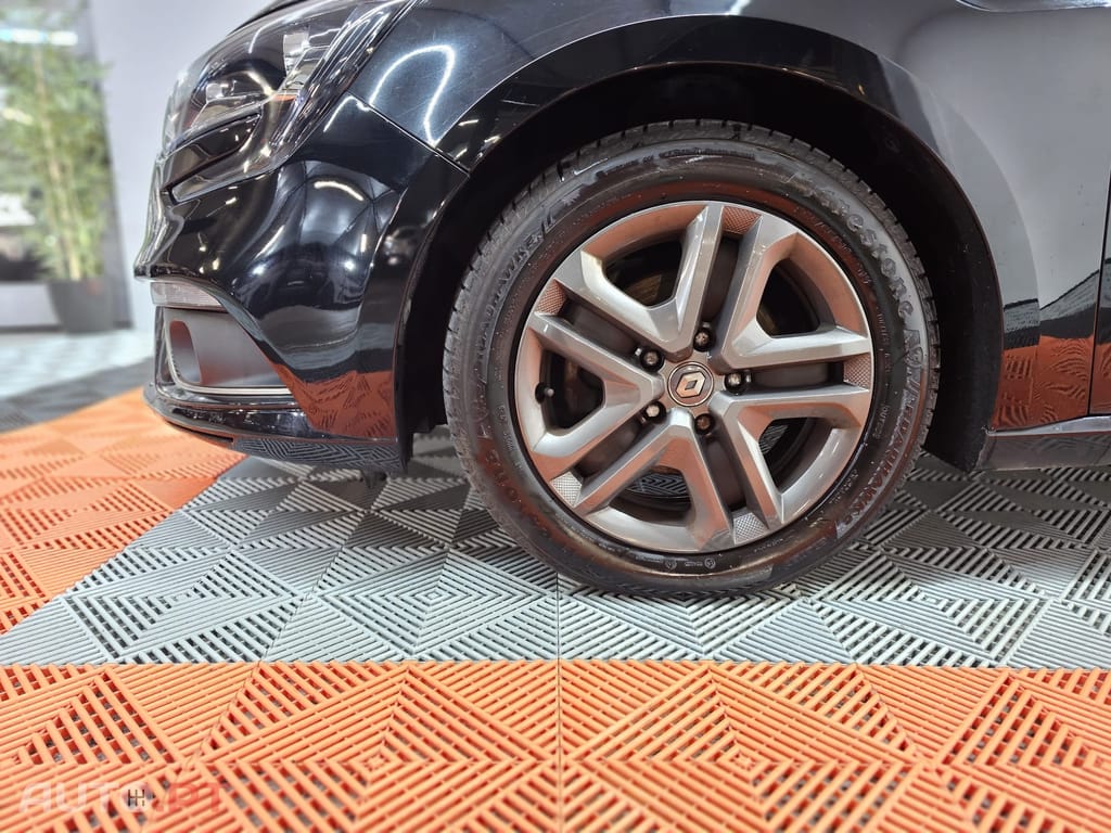 Renault Mégane 1.5 Blue dCi Intens