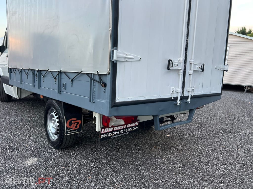 Volkswagen Crafter 35 2.5 TDi 164 Média