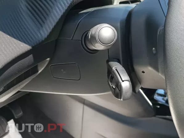 Peugeot E-208 50 KWh Active Pack