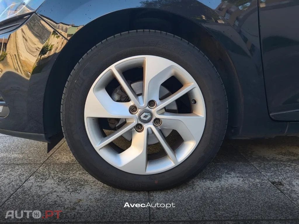 Renault Clio (Energy) TCe 90 Start & Stop LIMITED