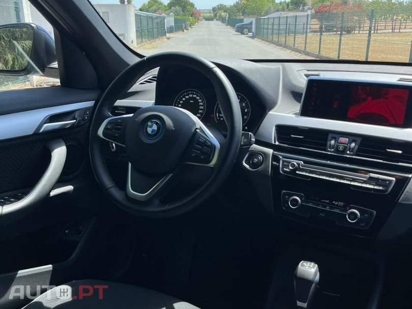 BMW X1 25 e xDrive xLine