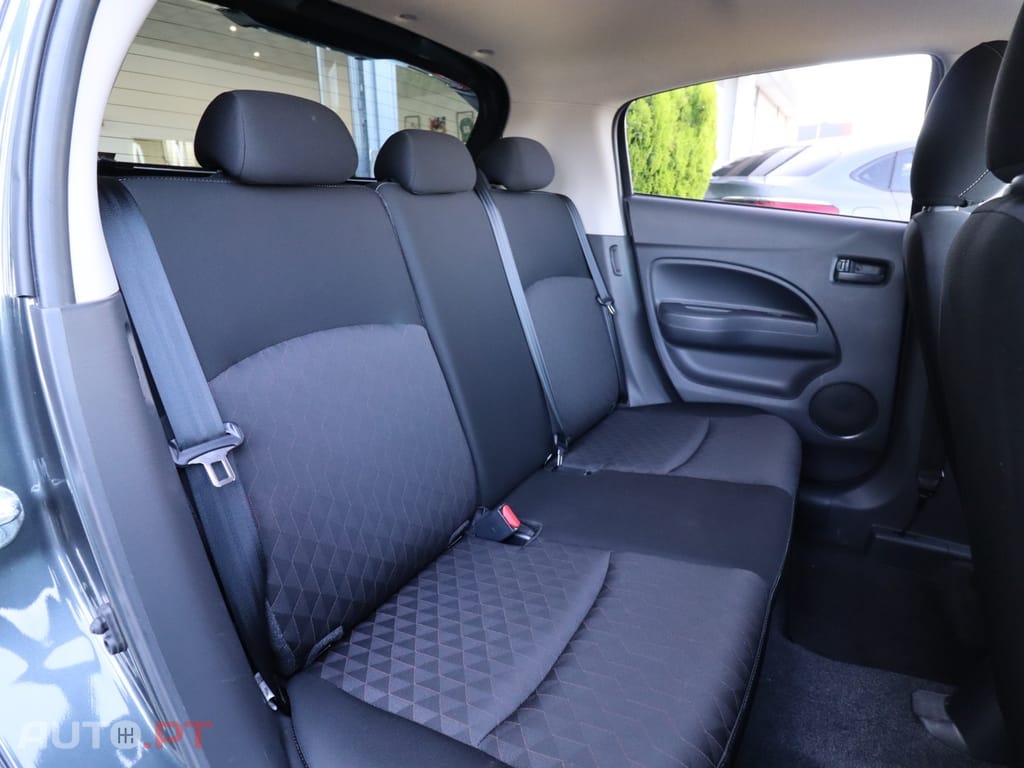 Mitsubishi Space Star 1.2 Conenect Edition