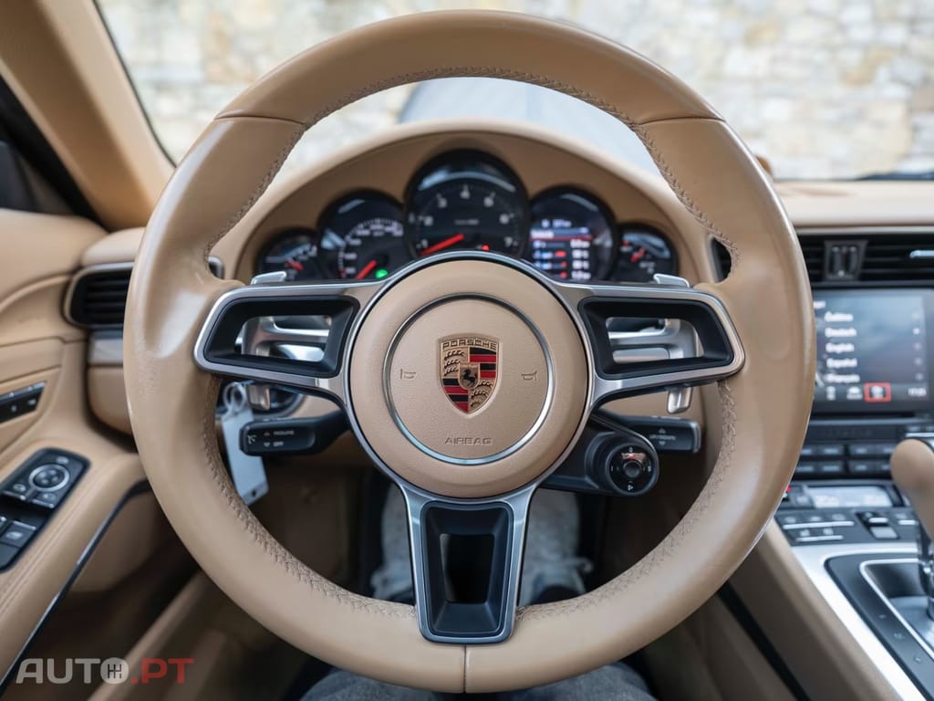 Porsche 911 Carrera Sport Chrono