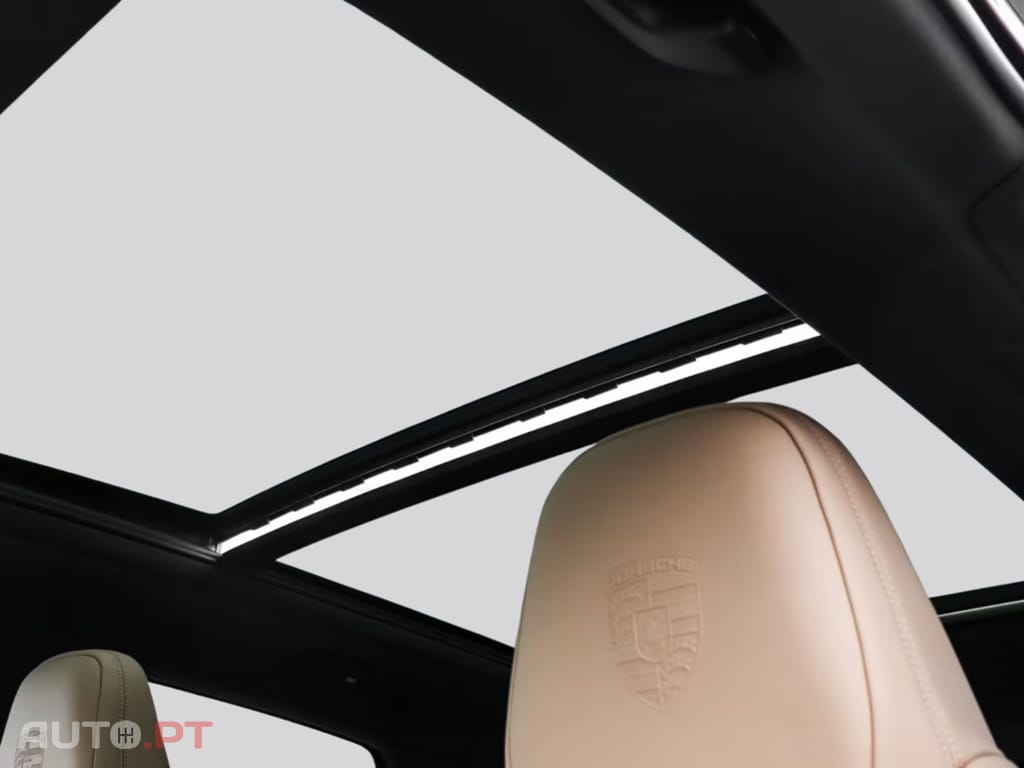 Porsche Cayenne E-Hybrid I.V.A DEDUTIVEL 
