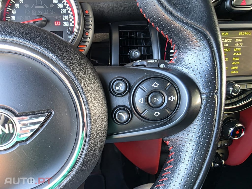 MINI Cooper John Cooper Works