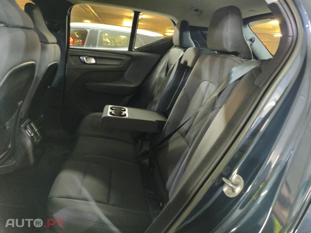 Volvo XC40 1.5 T4 PHEV Inscription Expression