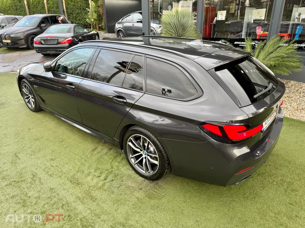 BMW 530 e Pack Desportivo M