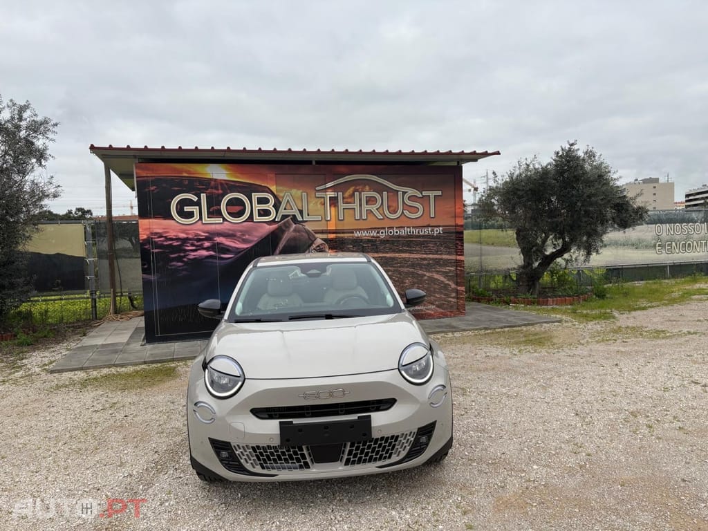 Fiat 600 1.2 Hybrid Icon