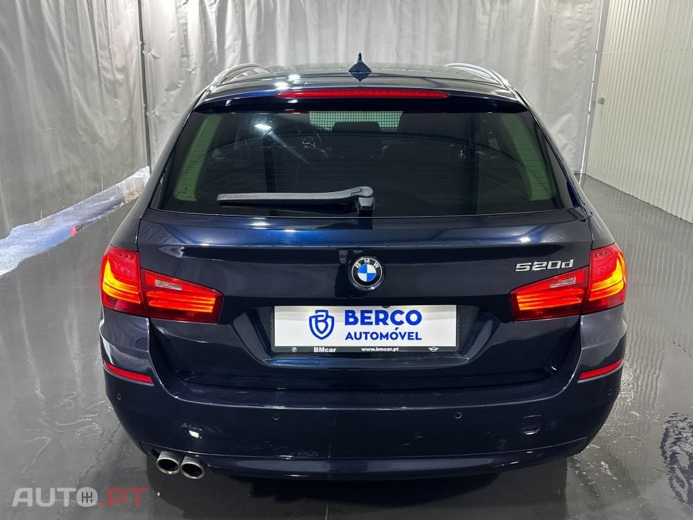 BMW 520 d Pack Desportivo M Auto