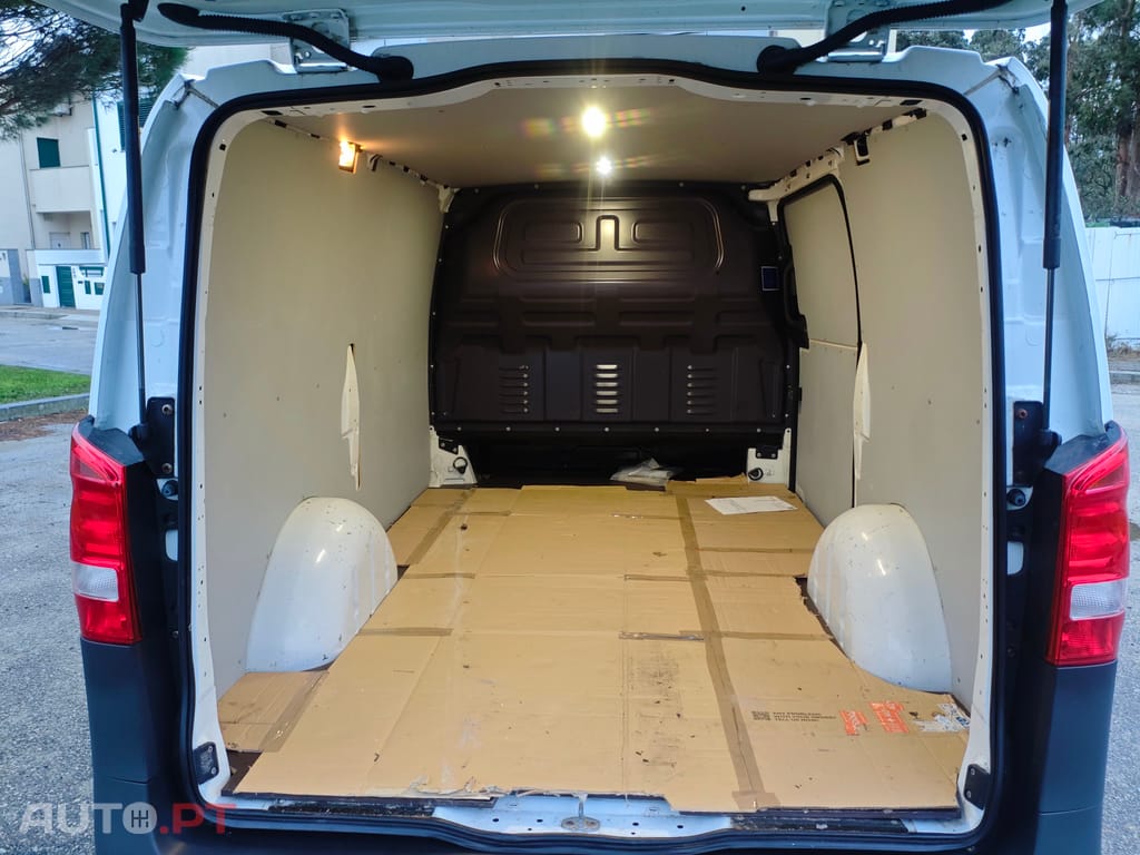 Mercedes-Benz Vito 114 CDI Longa
