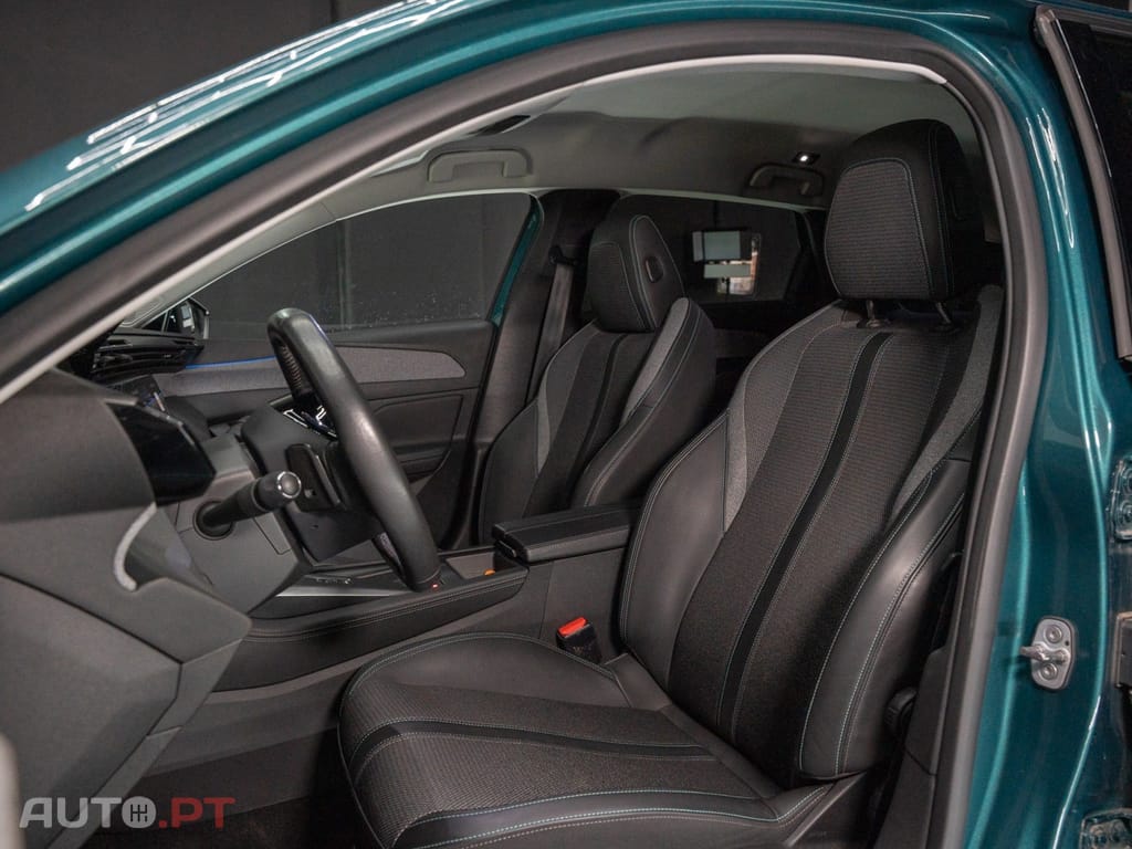 Peugeot 308 SW 1.2 PureTech Allure EAT8