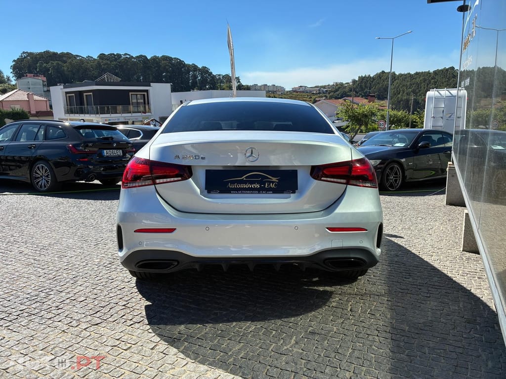 Mercedes-Benz A 250 e AMG Line