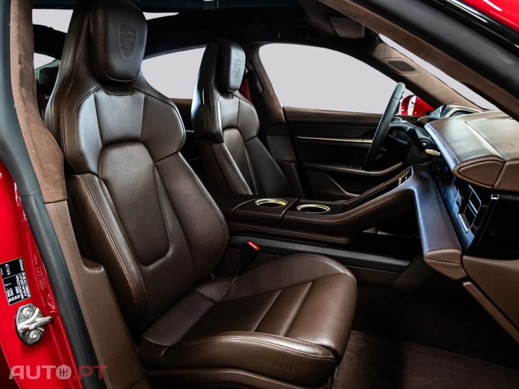 Porsche Taycan I.V.A DEDUTIVEL 4S PLUS 