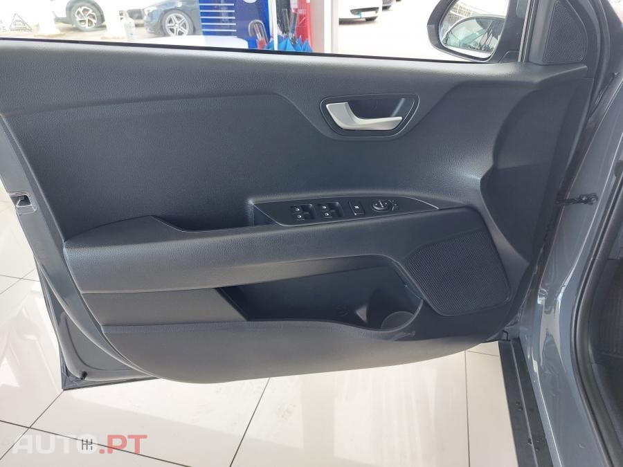 Kia Stonic 1.2 Dynamic